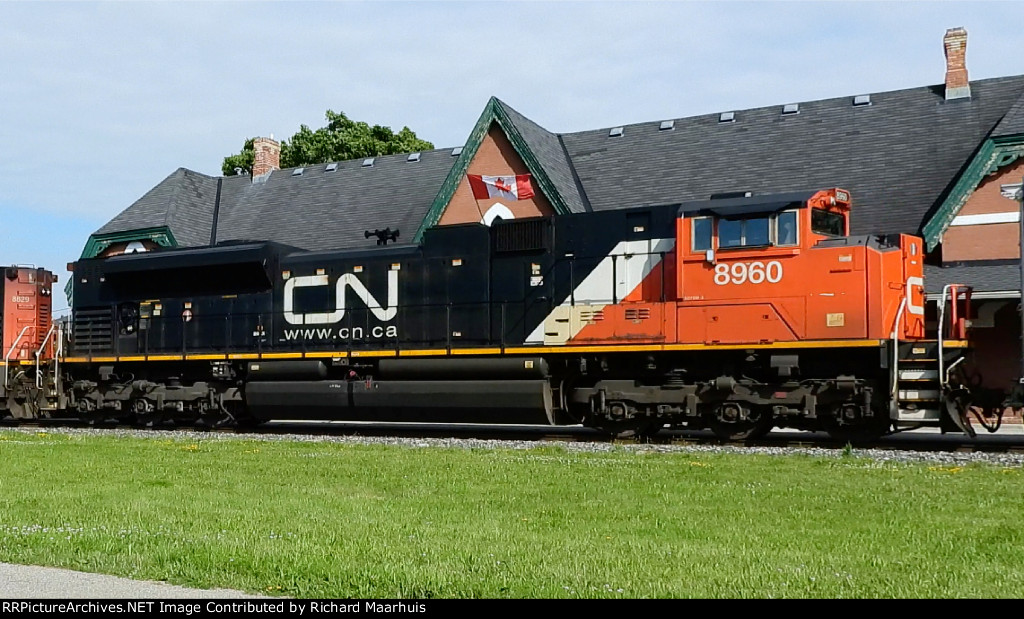 CN 8960